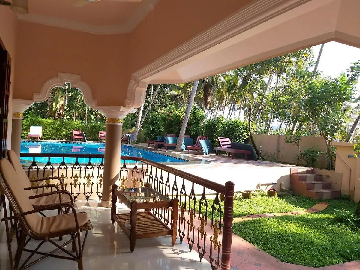 Couette-café Ganesh Ayurveda Holiday Home Bed And Breakfast Kovalam